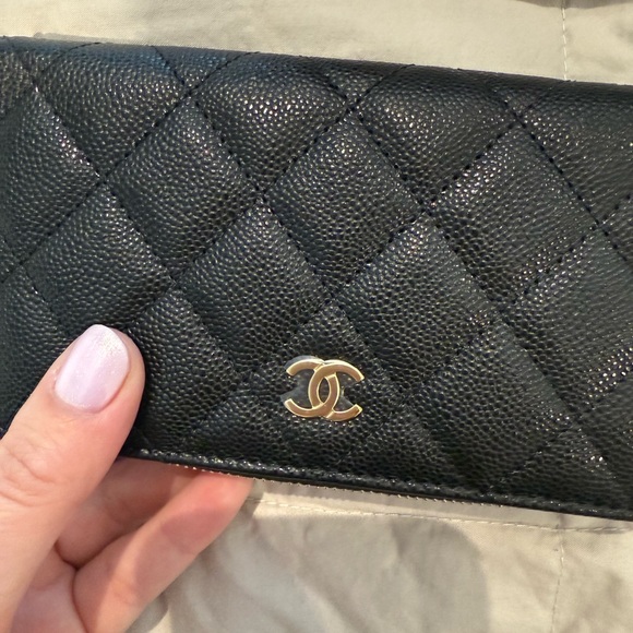 CHANEL Black Quilted Zipper Wallet brand new with tags - Picture 9 of 14